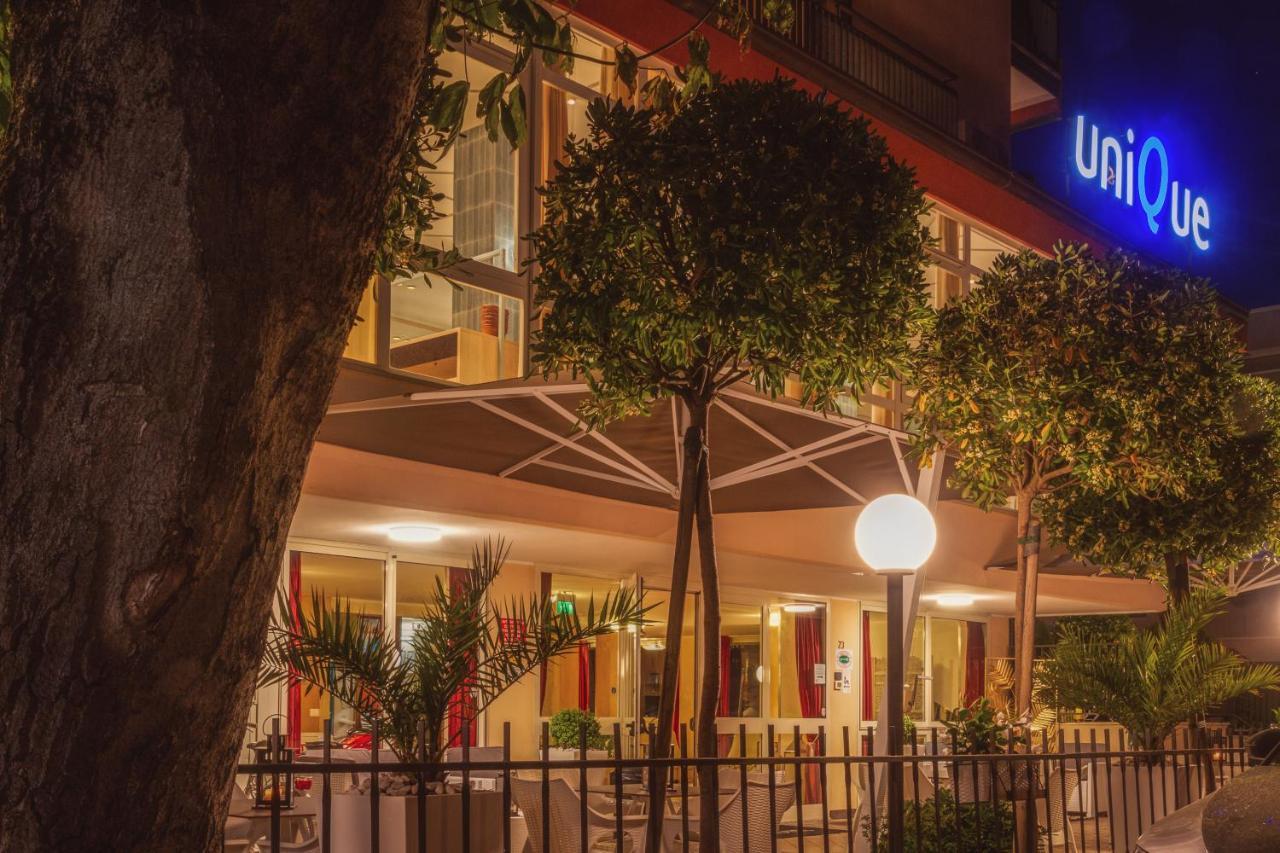 Unique Hotel Чезенатико Экстерьер фото